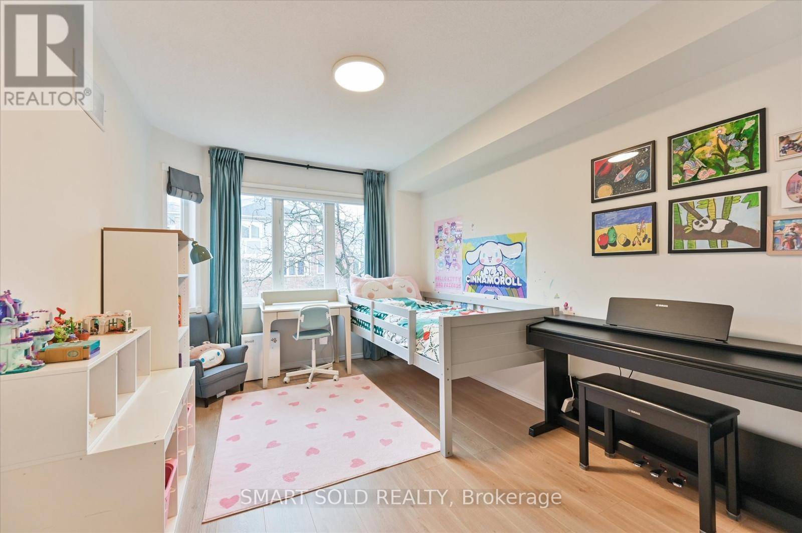 Vaughan (crestwood-springfarm-yorkhill), ON L4J8H1,18 Clark AVE West #152