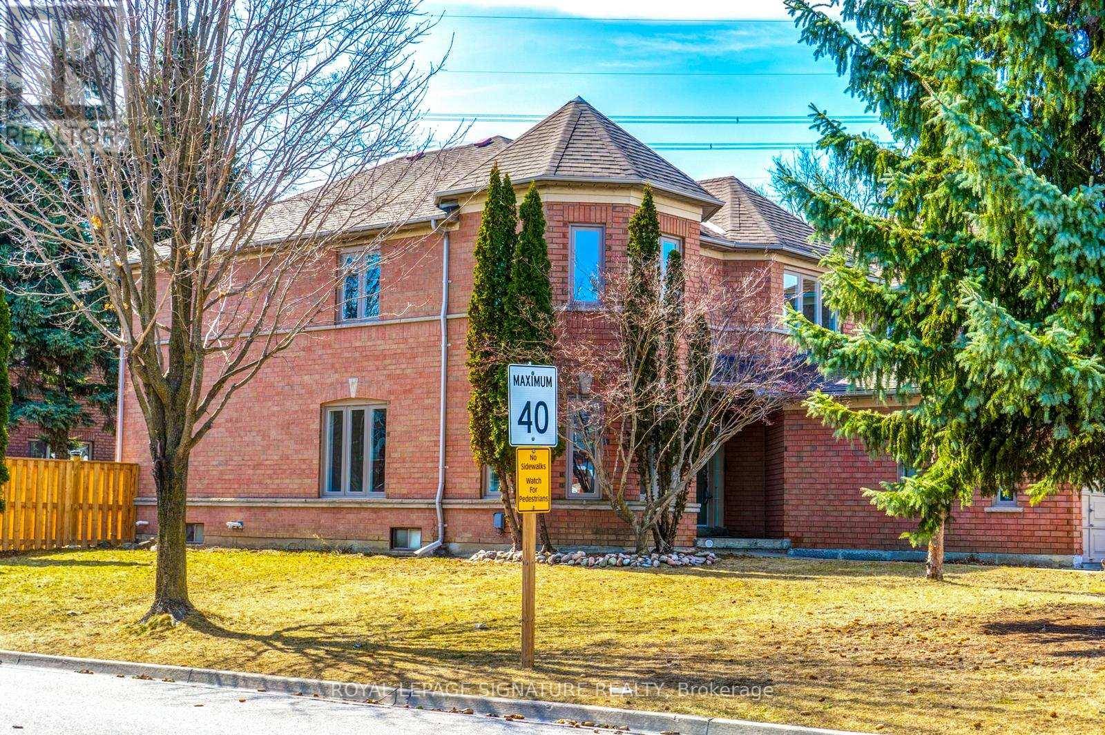 Markham (rouge Fairways), ON L3S3T9,57 SONG BIRD DRIVE