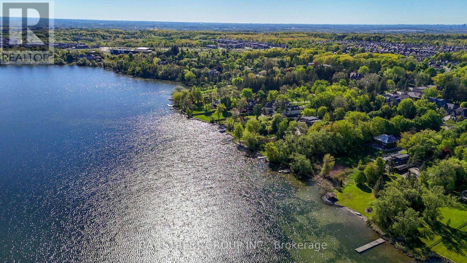 Richmond Hill (oak Ridges Lake Wilcox), ON L4E3J2,442 SUNSET BEACH ROAD