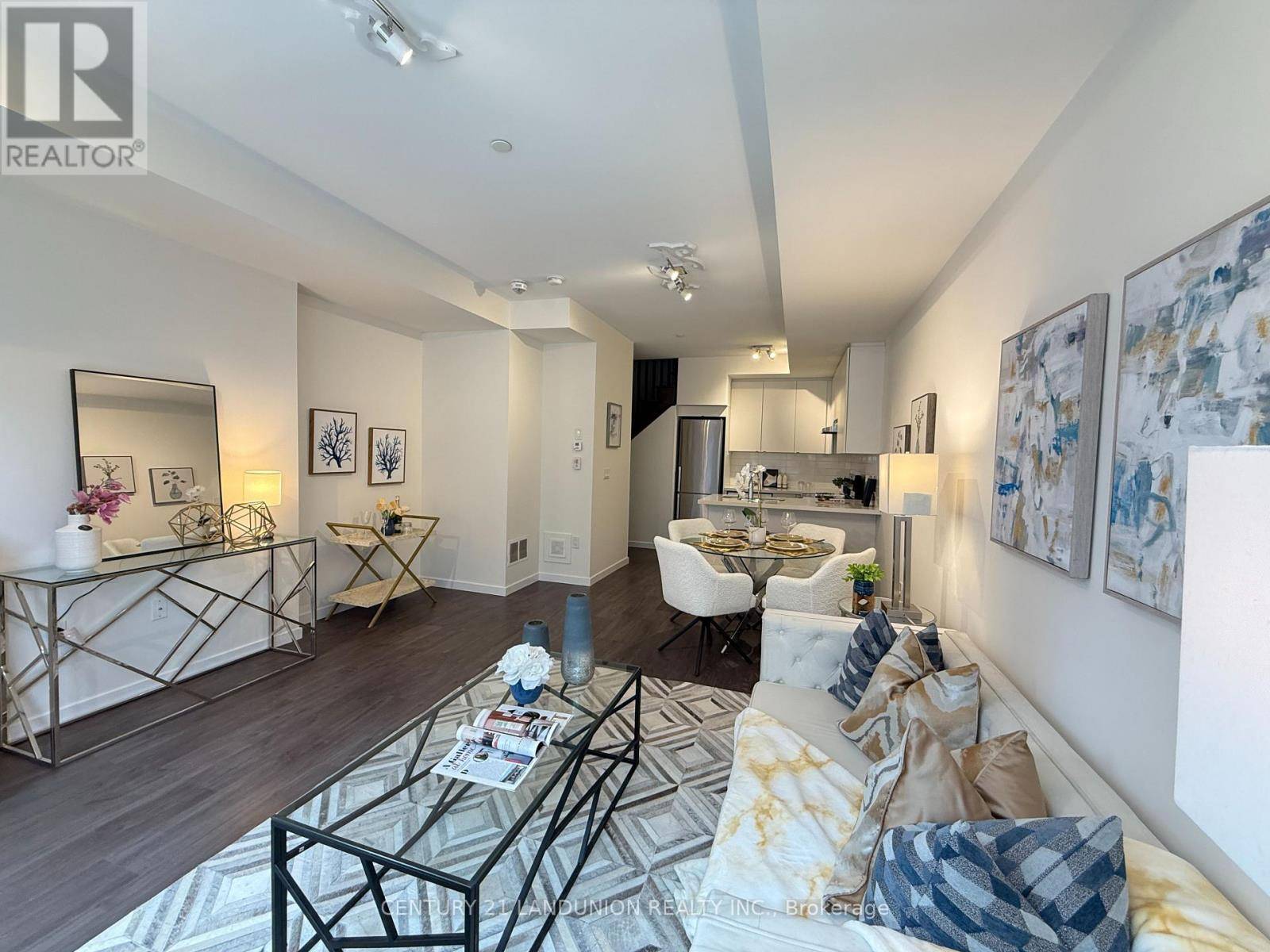 Aurora (aurora Village), ON L4G3G5,300 Alex Gardner CIR #57
