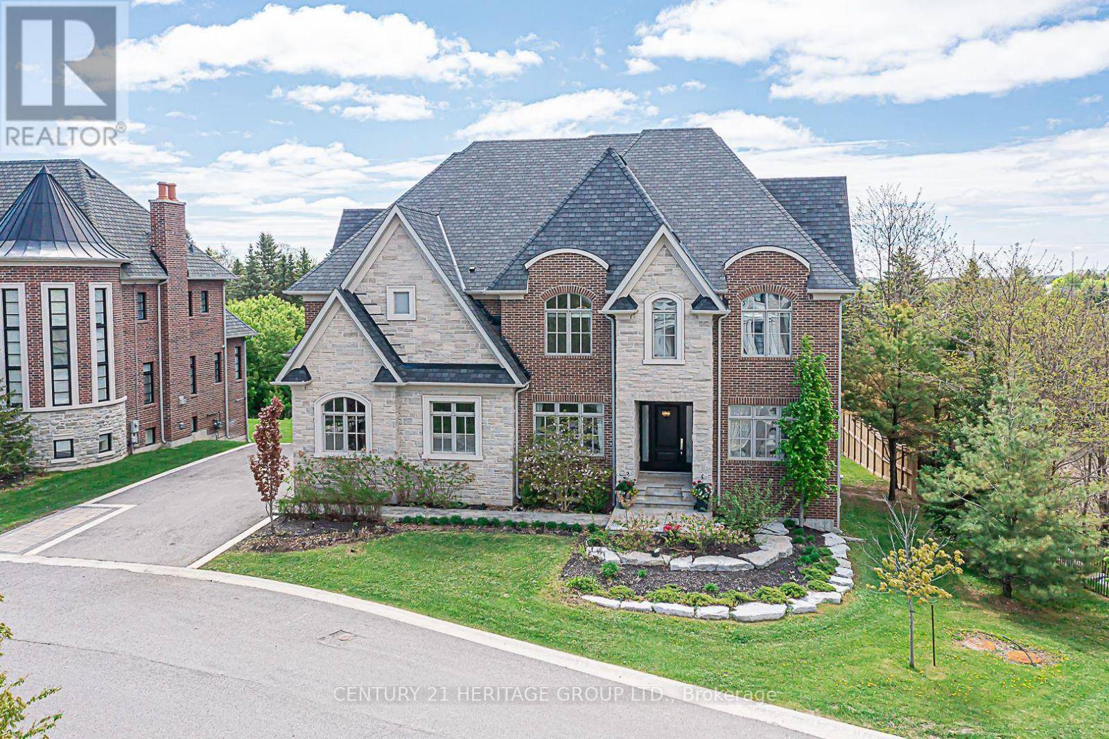 Aurora (aurora Estates), ON L4G0M2,15 DAVINA CIRCLE