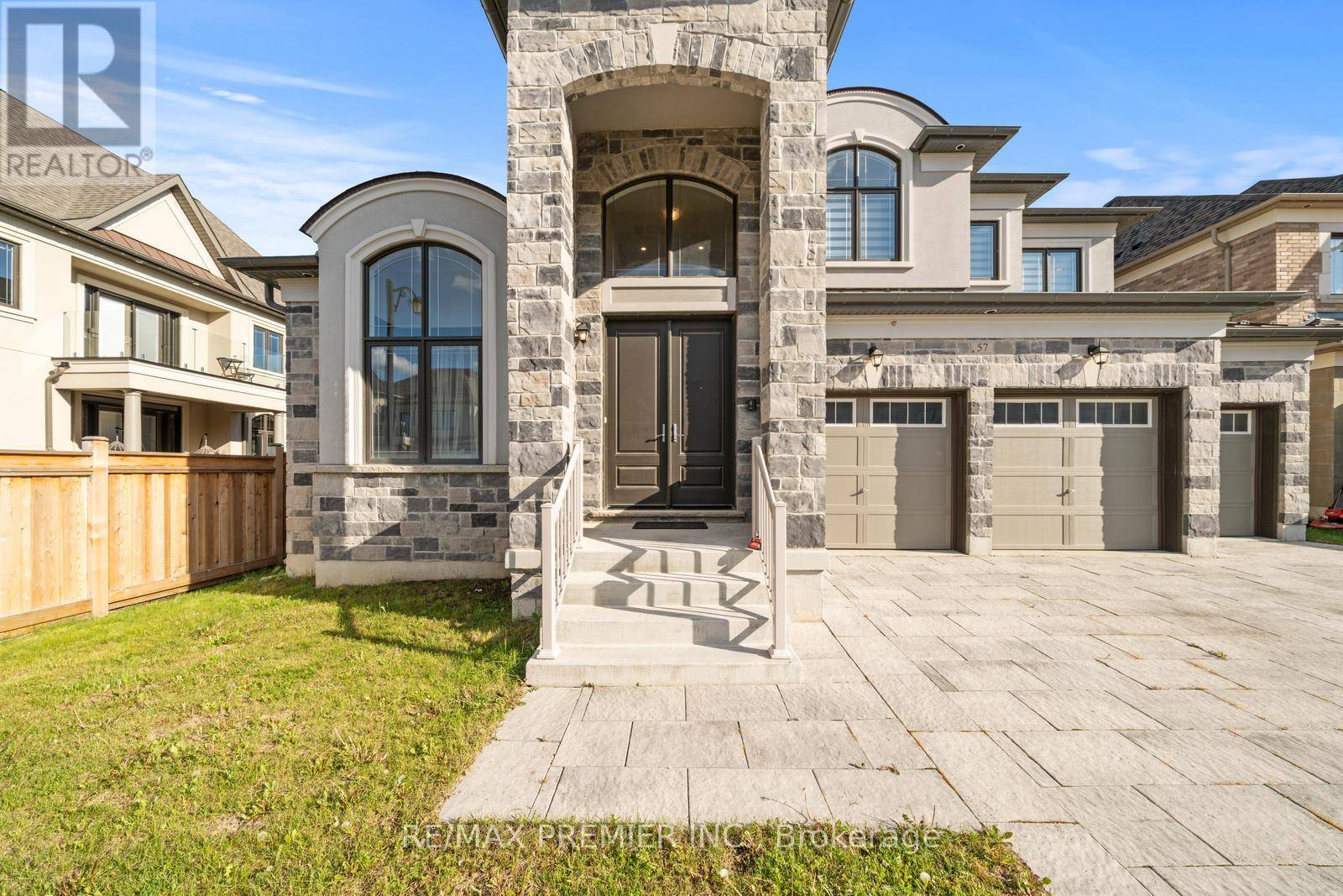 Vaughan (kleinburg), ON L4H4A4,57 APPLEYARD AVENUE
