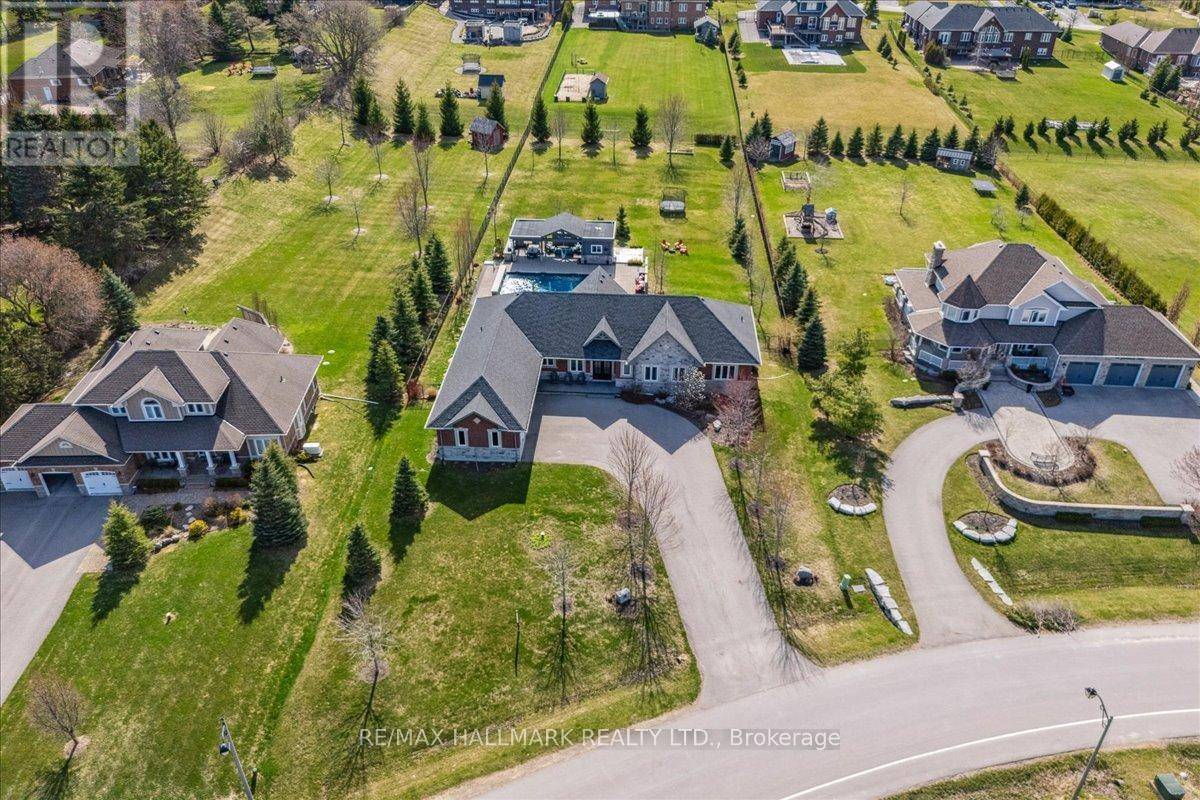 Uxbridge, ON L0C1A0,16 GOODWOOD STREET