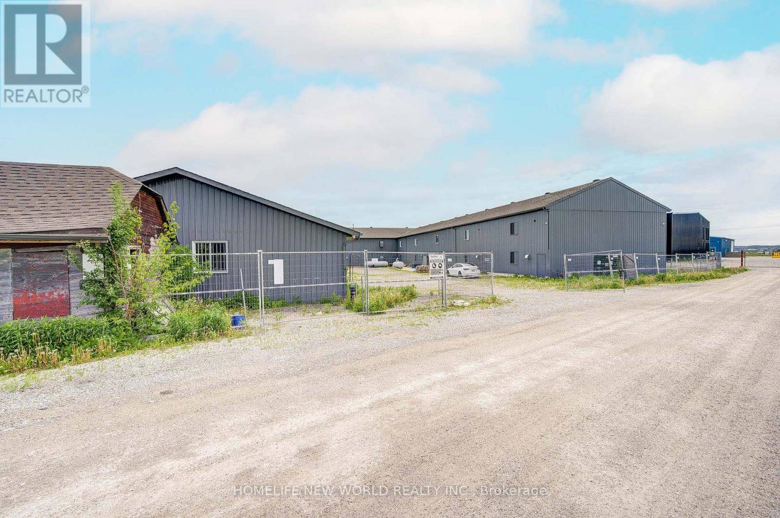 Bradford West Gwillimbury, ON L3Z3Z2,25 GRENCER ROAD