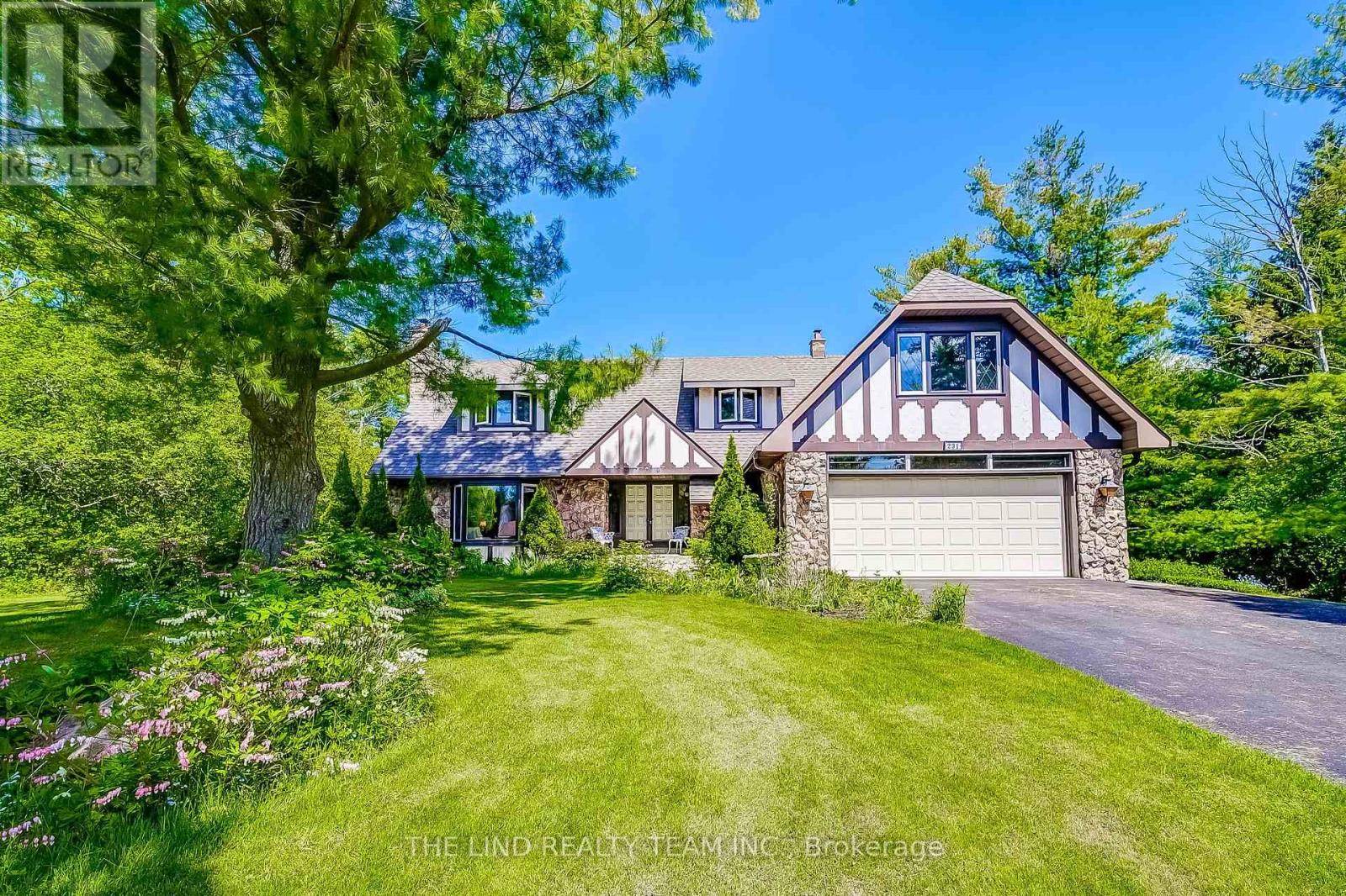 Aurora (aurora Estates), ON L4G0M3,231 RIDGE ROAD