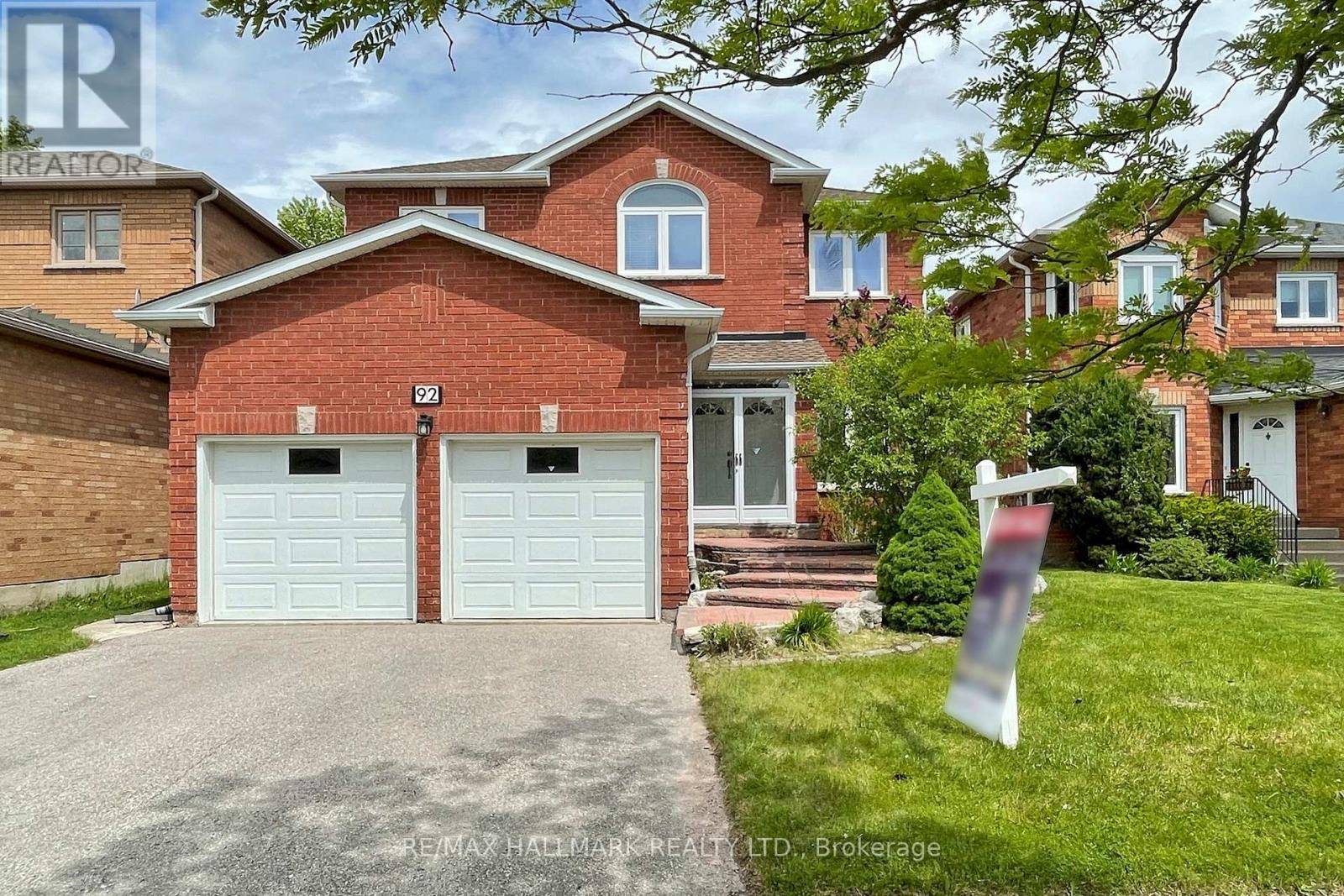 Richmond Hill (westbrook), ON L4C0K5,92 CANYON HILL AVENUE