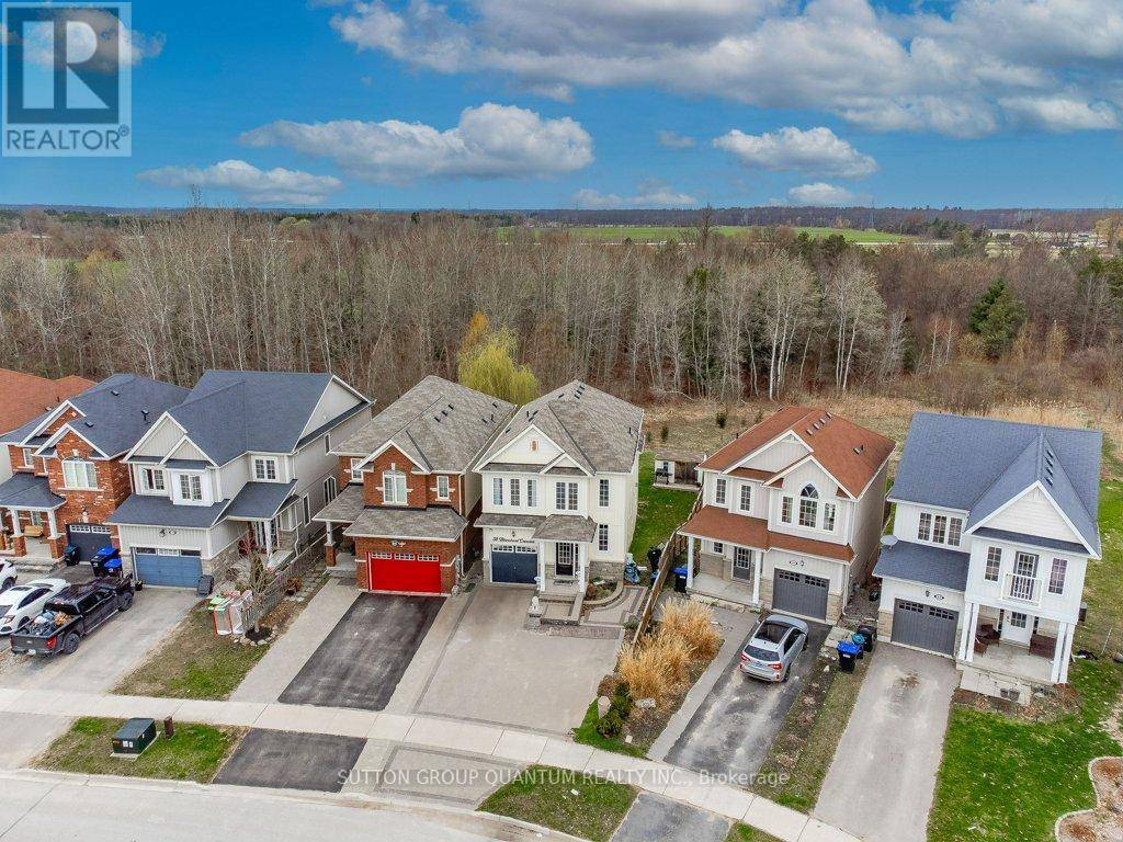Essa (angus), ON L8M1B5,58 BLANCHARD CRESCENT