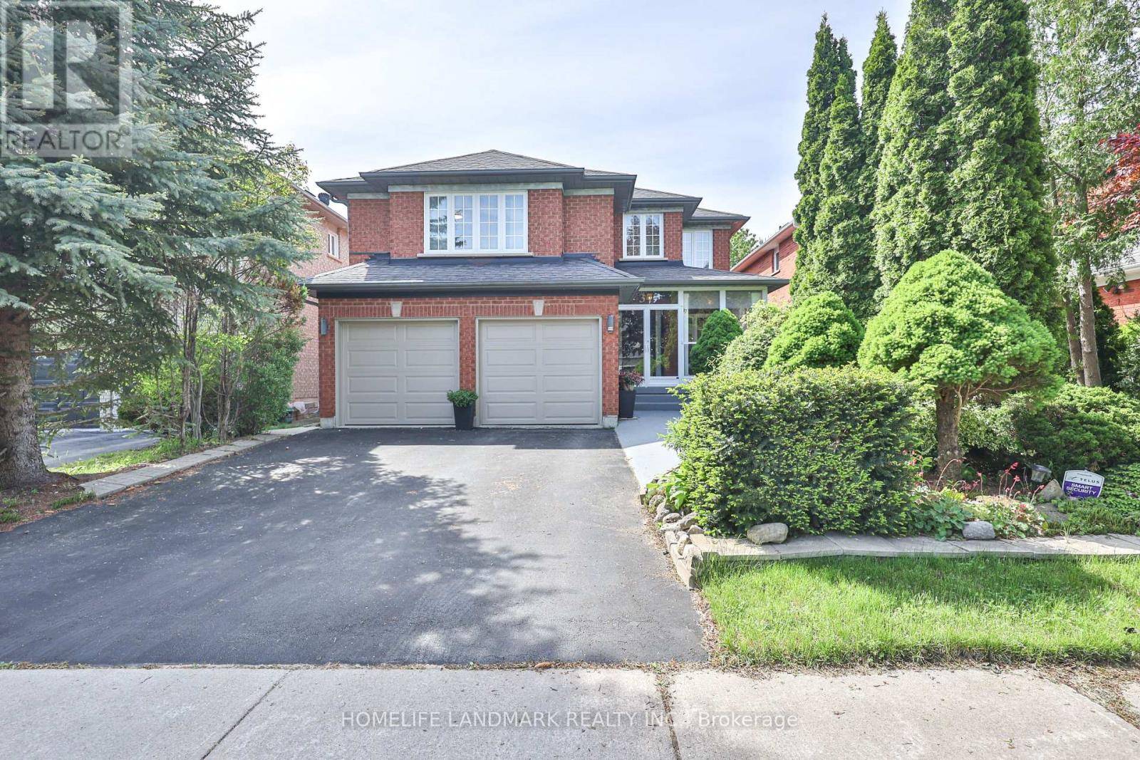 Markham (rouge Fairways), ON L3S3P8,37 BLUEBELL DRIVE