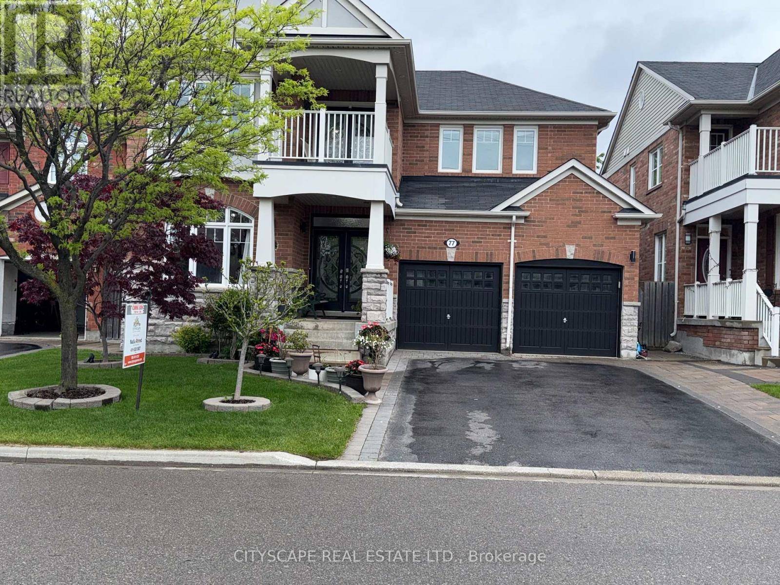 Newmarket (woodland Hill), ON L3X3K1,77 BULMER CRESCENT