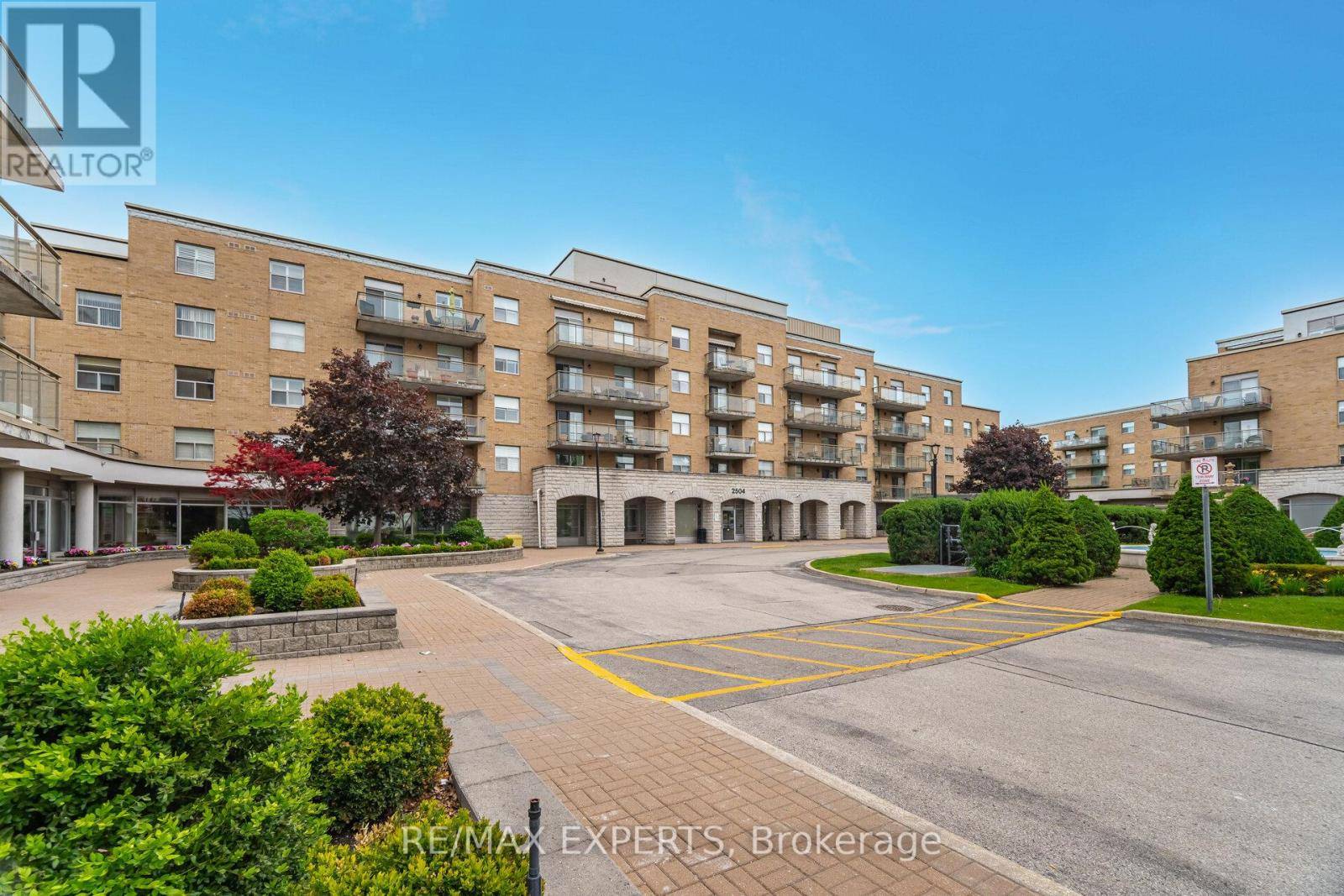 Vaughan (maple), ON L4K5N5,2504 Rutherford RD #312