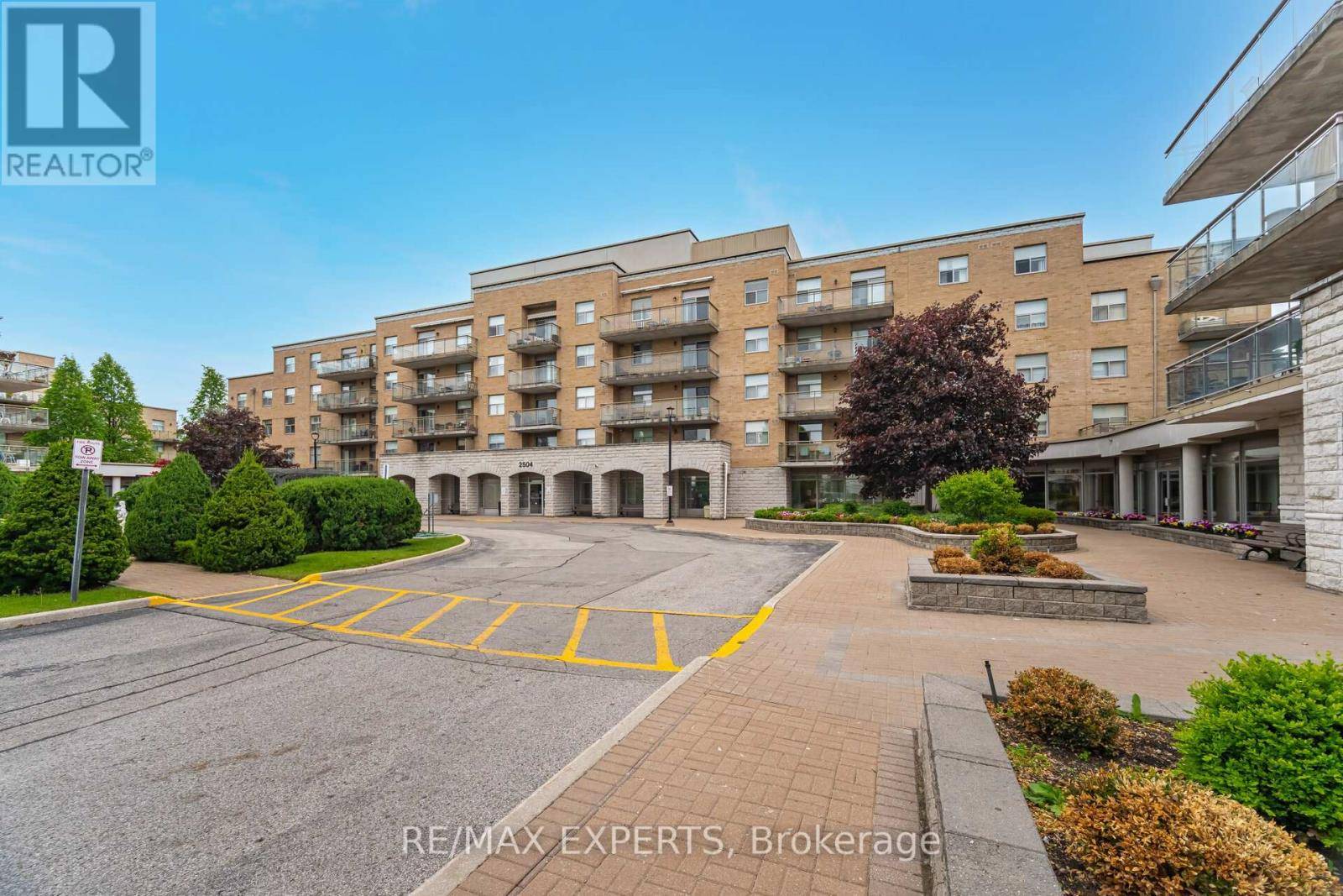 Vaughan (maple), ON L4K5N5,2504 Rutherford RD #312