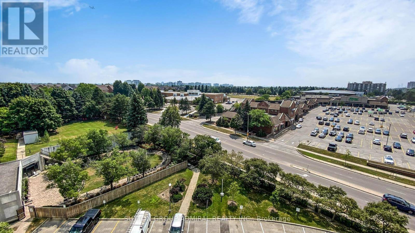 Vaughan (crestwood-springfarm-yorkhill), ON L4J7K5,343 Clark AVE West #801