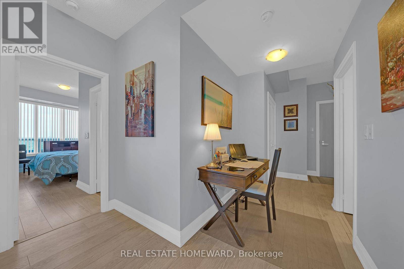 Markham (thornhill), ON L3T0C8,7161 Yonge ST #1525
