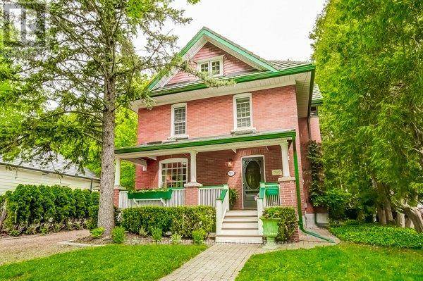 Richmond Hill (crosby), ON L4C1C6,59 ROSEVIEW AVENUE
