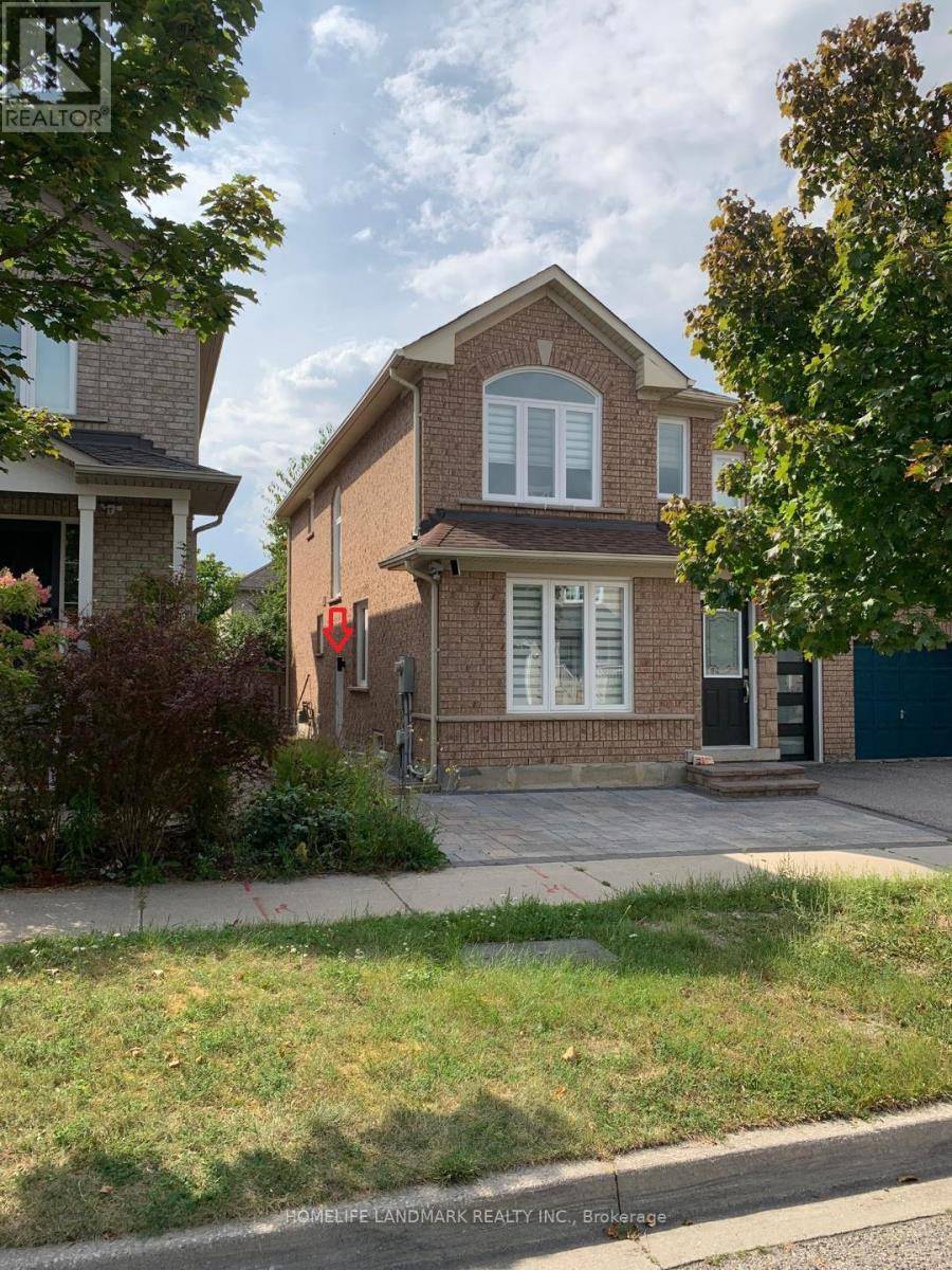 Richmond Hill (langstaff), ON L4B4K4,18 HOLMWOOD STREET