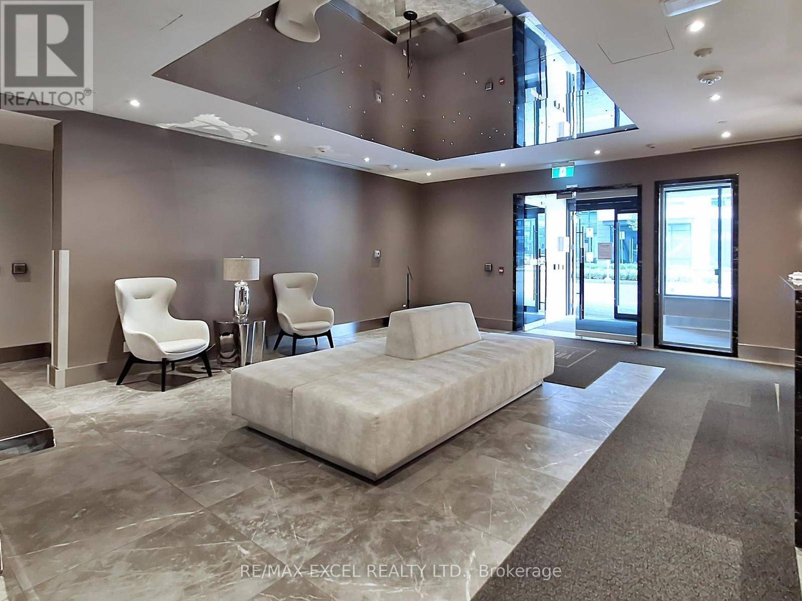 Richmond Hill (doncrest), ON L4B1A7,398 Highway 7 East #1506