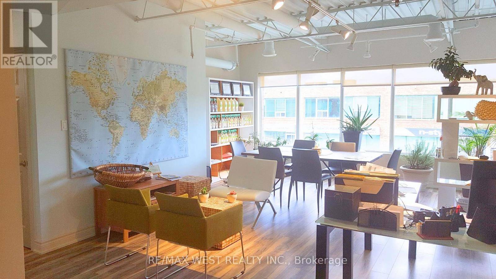 Vaughan (vaughan Grove), ON L4L8K5,17 (OFFICE #1) - 115 WOODSTREAM BOULEVARD