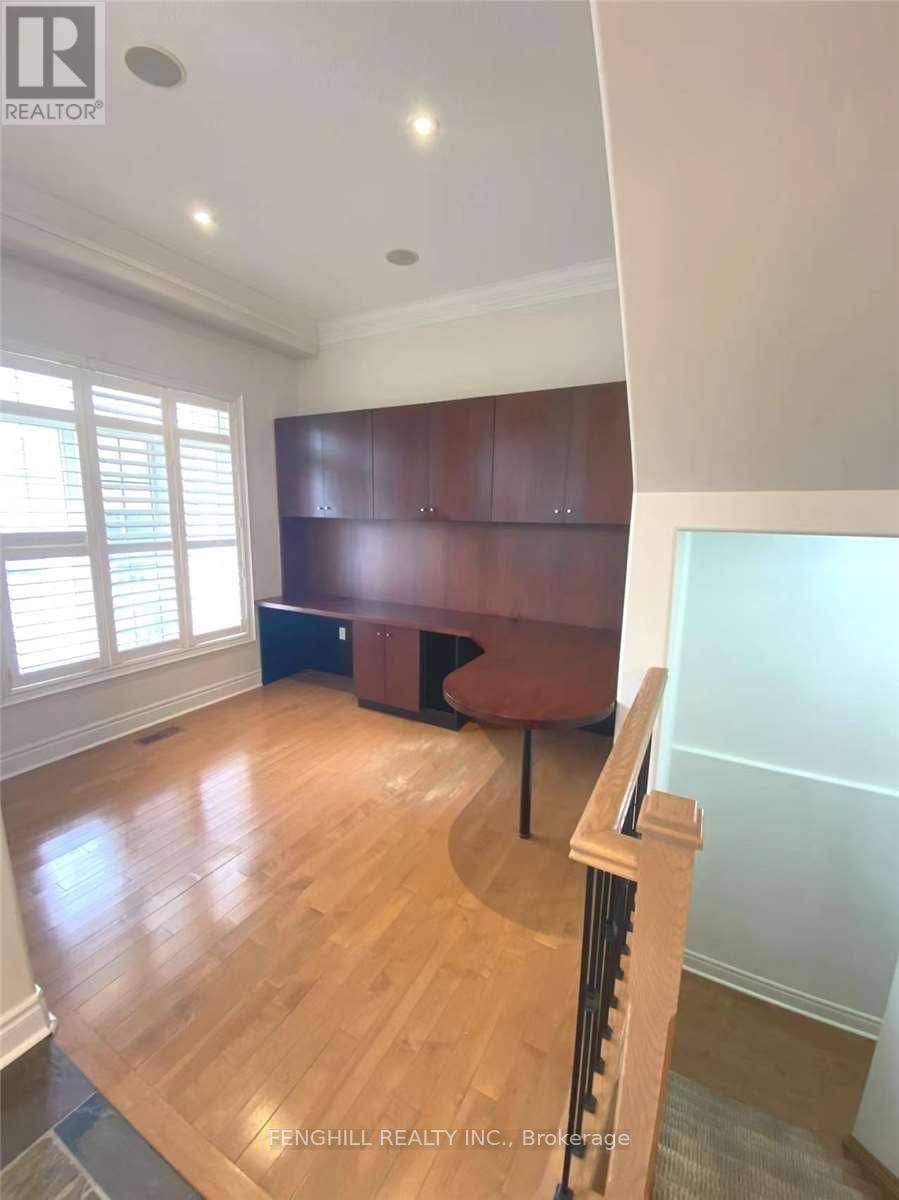 Markham (berczy), ON L6C2S7,26 HARTWOOD PLACE