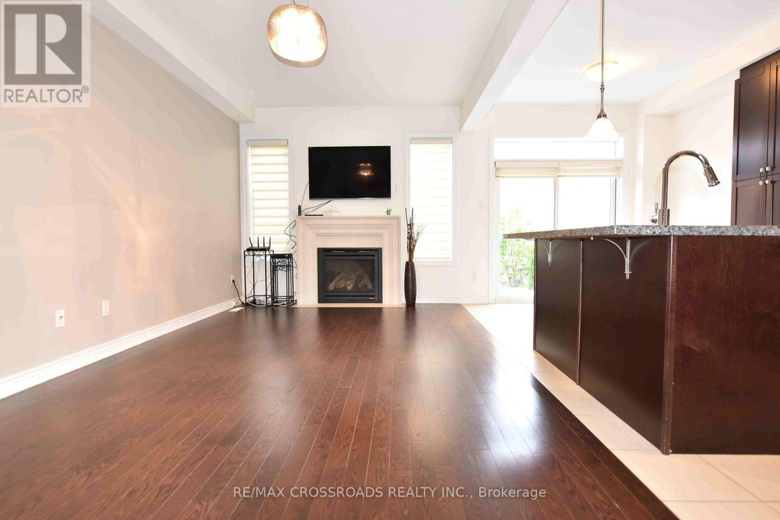 Markham (berczy), ON L6C0W9,95 WILFRED MURISON AVENUE