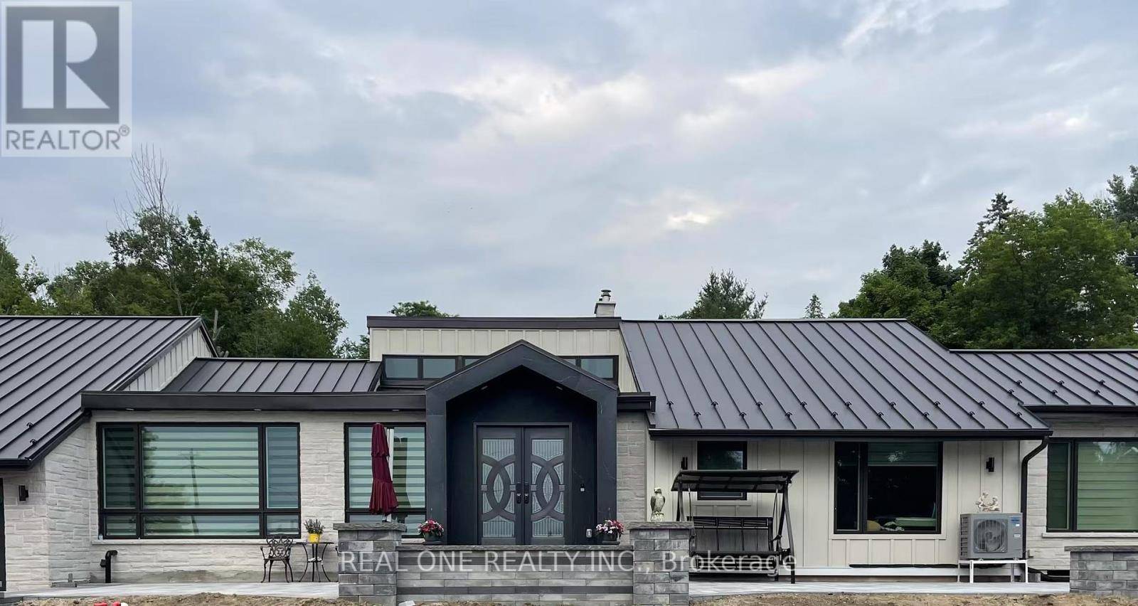 Whitchurch-stouffville, ON L4A7X3,14833 NINTH LINE