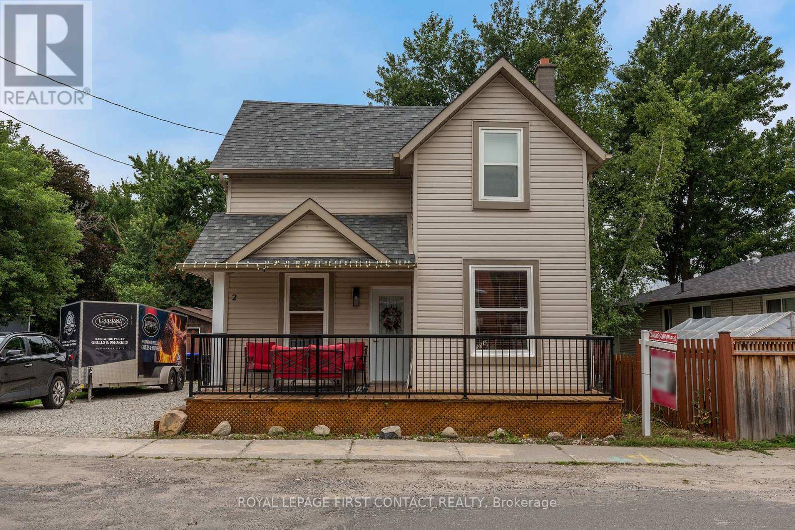 Innisfil (cookstown), ON L0L1L0,2 GEORGE STREET