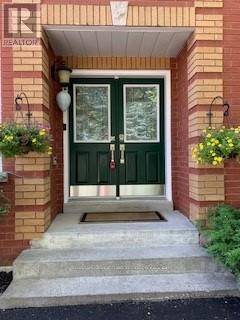Richmond Hill (oak Ridges Lake Wilcox), ON L4E3B2,42 WILLOWBANK AVENUE