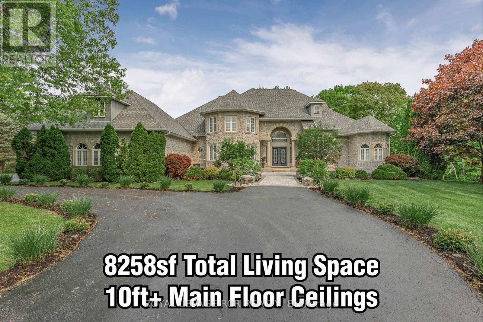 Uxbridge, ON L9P1R4,12 DEER RUN