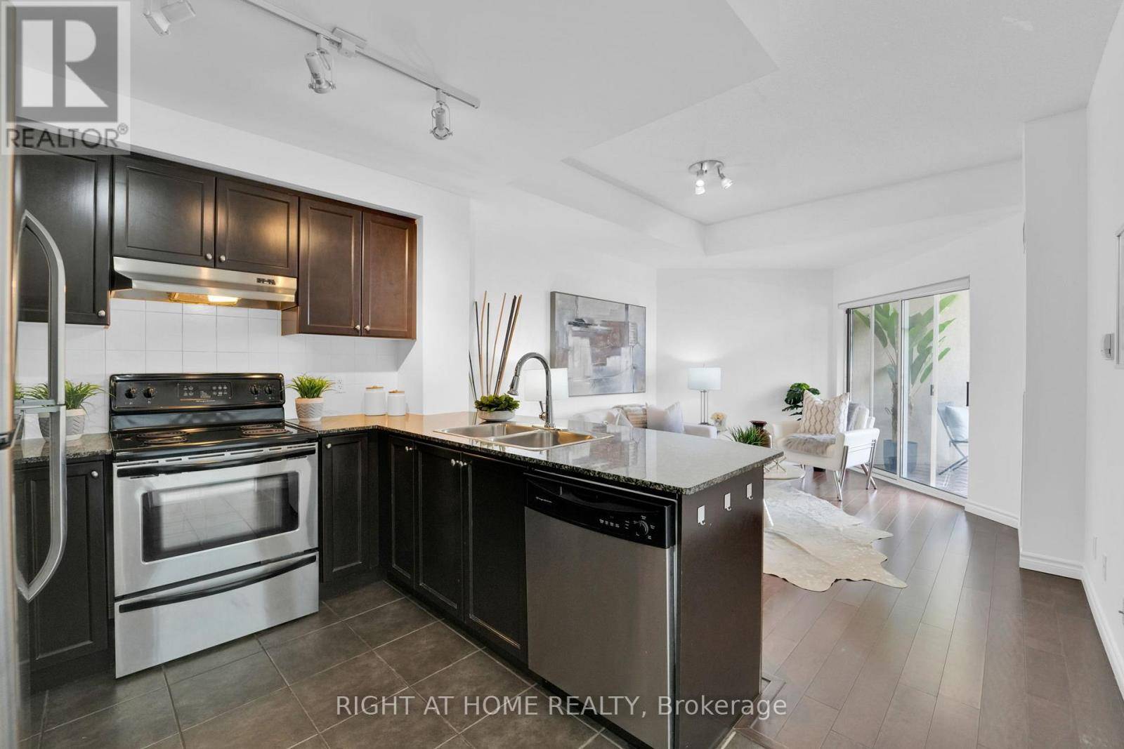 Vaughan (lakeview Estates), ON L4J9K4,2 Maison Parc CT #710