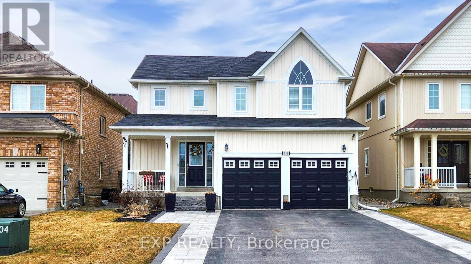 East Gwillimbury (mt Albert), ON L0G1M0,136 DONALD STEWART CRESCENT