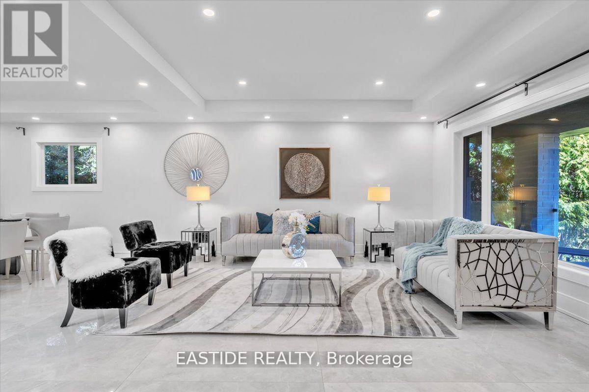 Markham (thornhill), ON L3T2R1,80 SPRUCEWOOD DRIVE