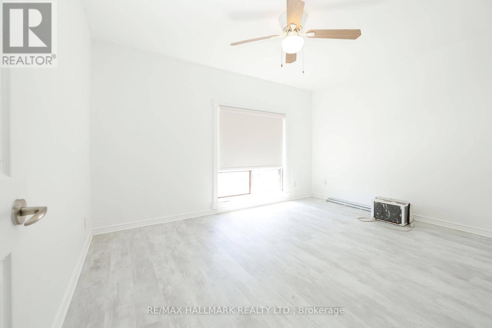 Bradford West Gwillimbury (bradford), ON L3Z2B9,37 Holland ST West #2