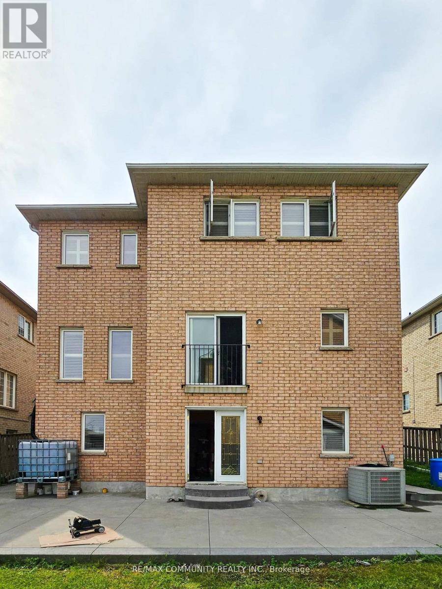 Markham (cedarwood), ON L3S0A8,3336 Denison ST #Basement