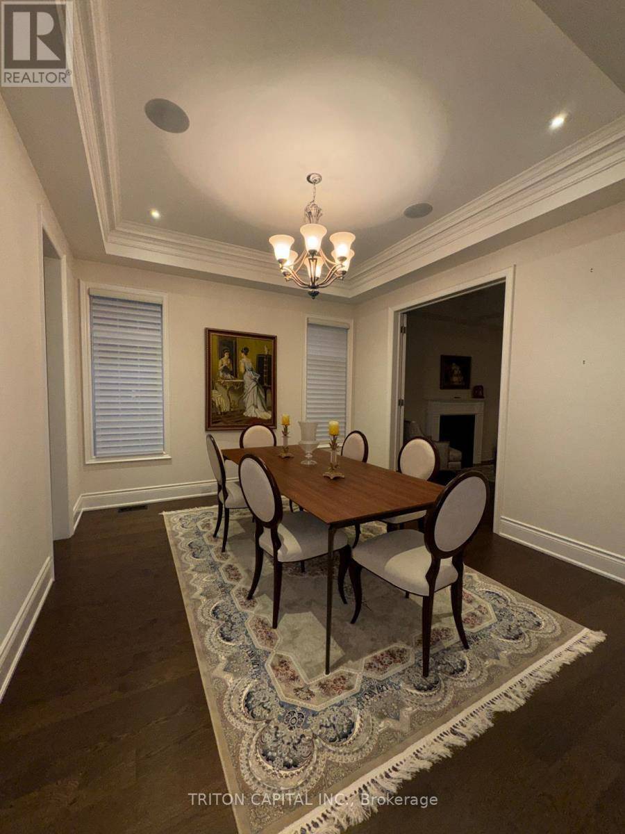 Vaughan (kleinburg), ON L4H4G6,79 ANNSLEYWOOD COURT