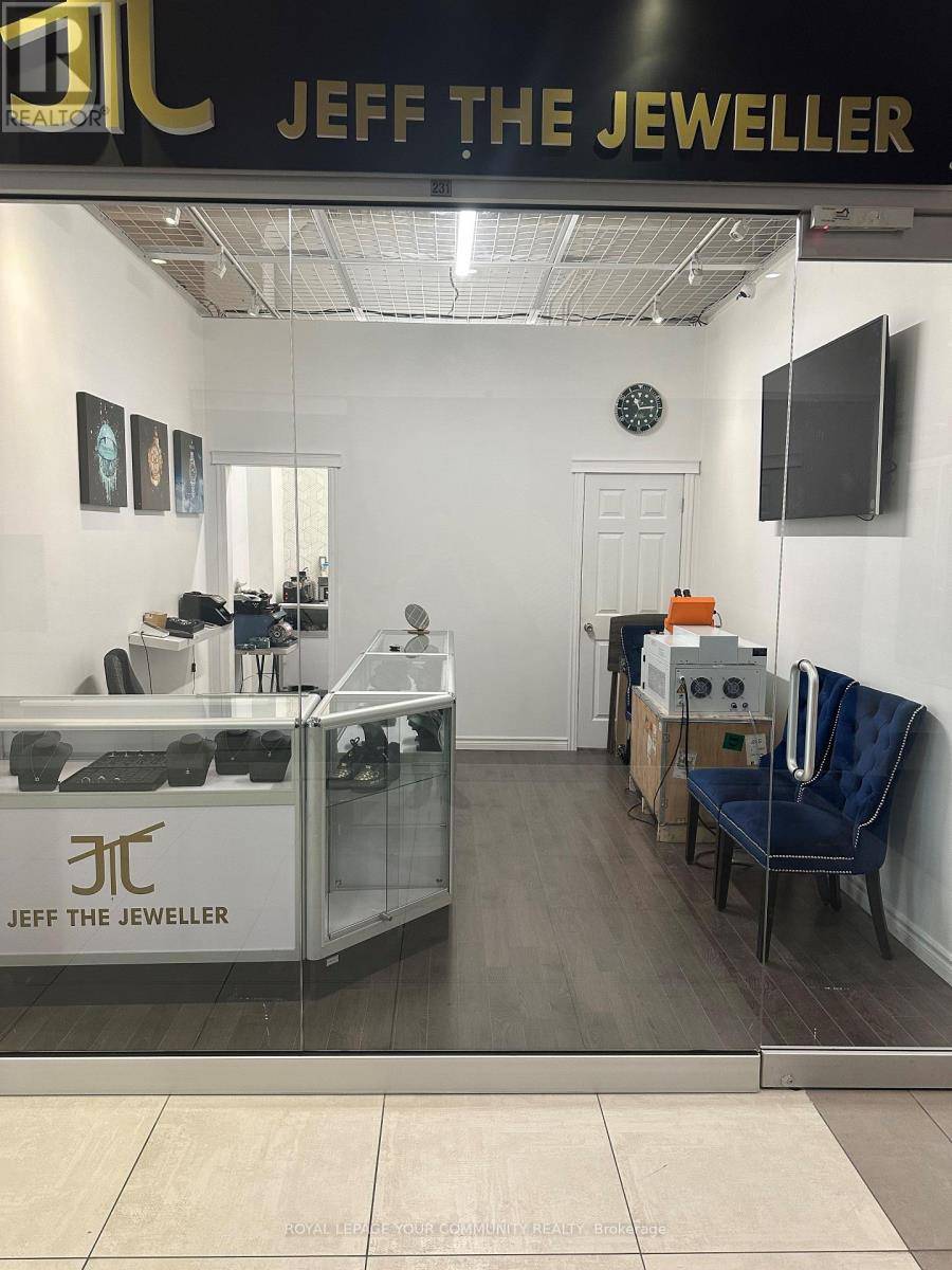 Markham (thornhill), ON L3T0C7,7181 Yonge ST #231