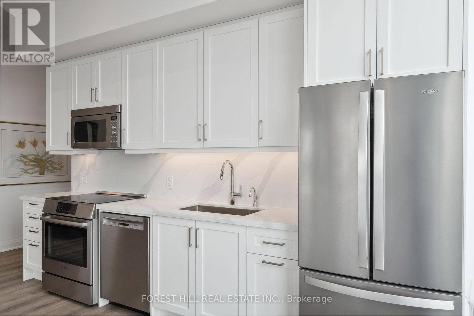 Vaughan (beverley Glen), ON L4J0L3,20 Gatineau DR #PH2004E