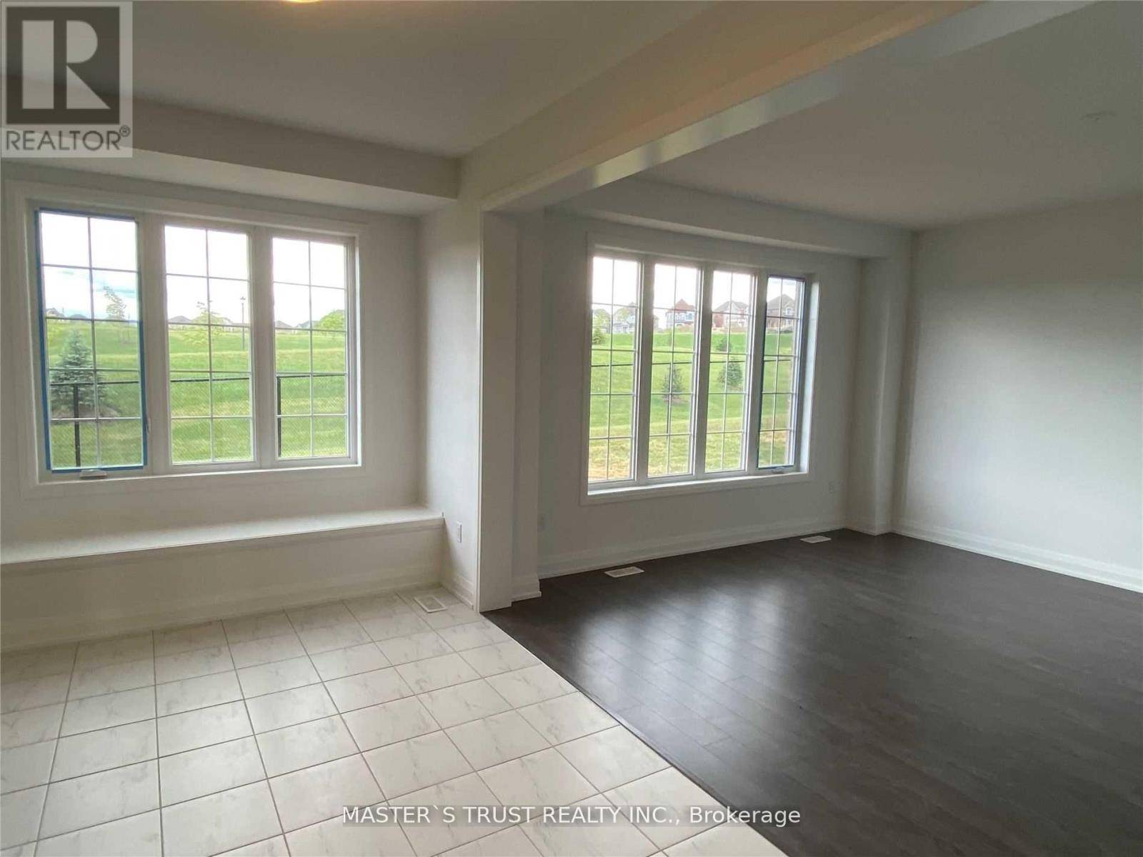 East Gwillimbury (holland Landing), ON L9N0V3,102 FRANK KELLY DRIVE