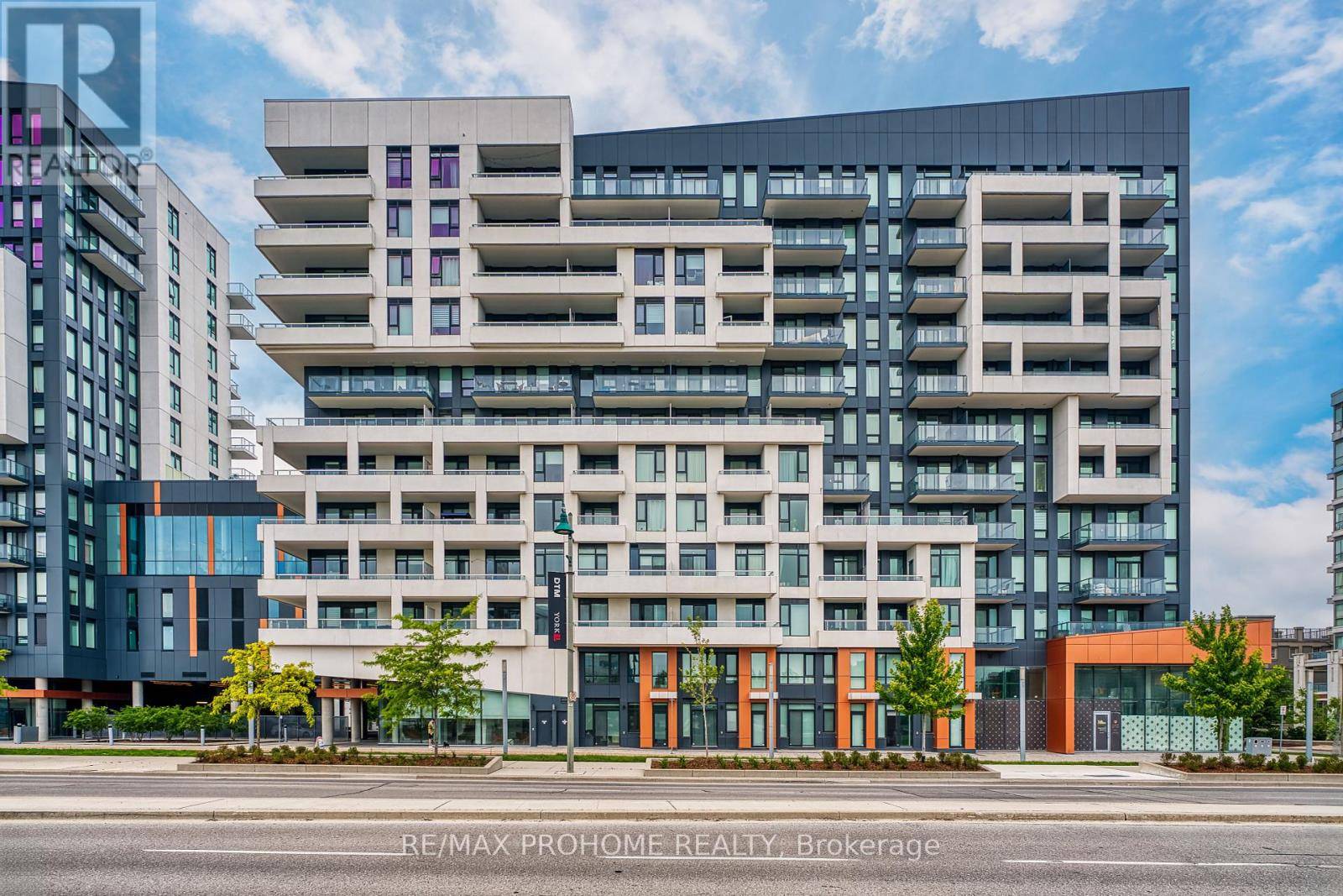 Markham (unionville), ON L6G0G8,8 Rouge Valley DR West #308b