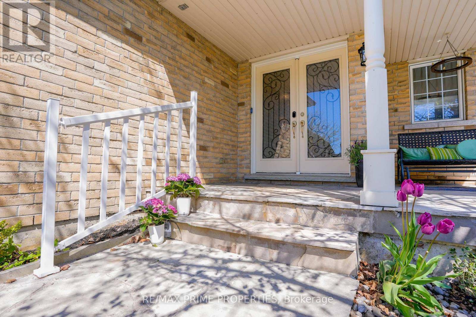 Richmond Hill (oak Ridges), ON L4E4P9,54 VITLOR DRIVE