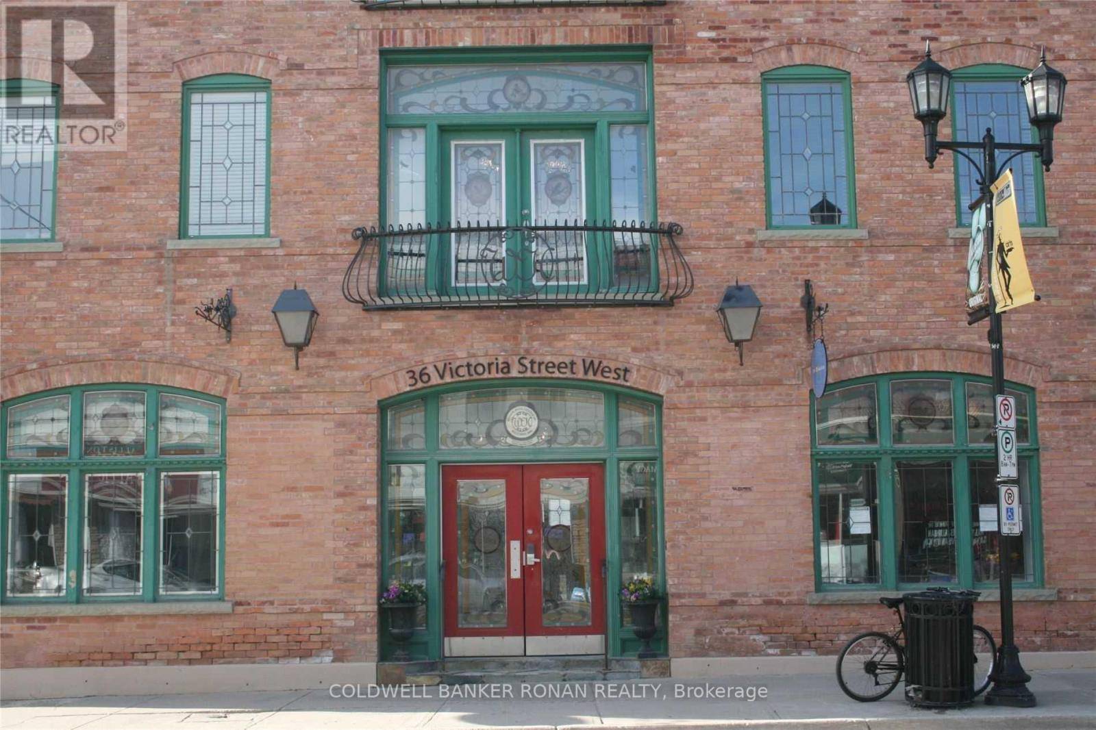 New Tecumseth (alliston), ON L9R1T3,36 Victoria ST West #204