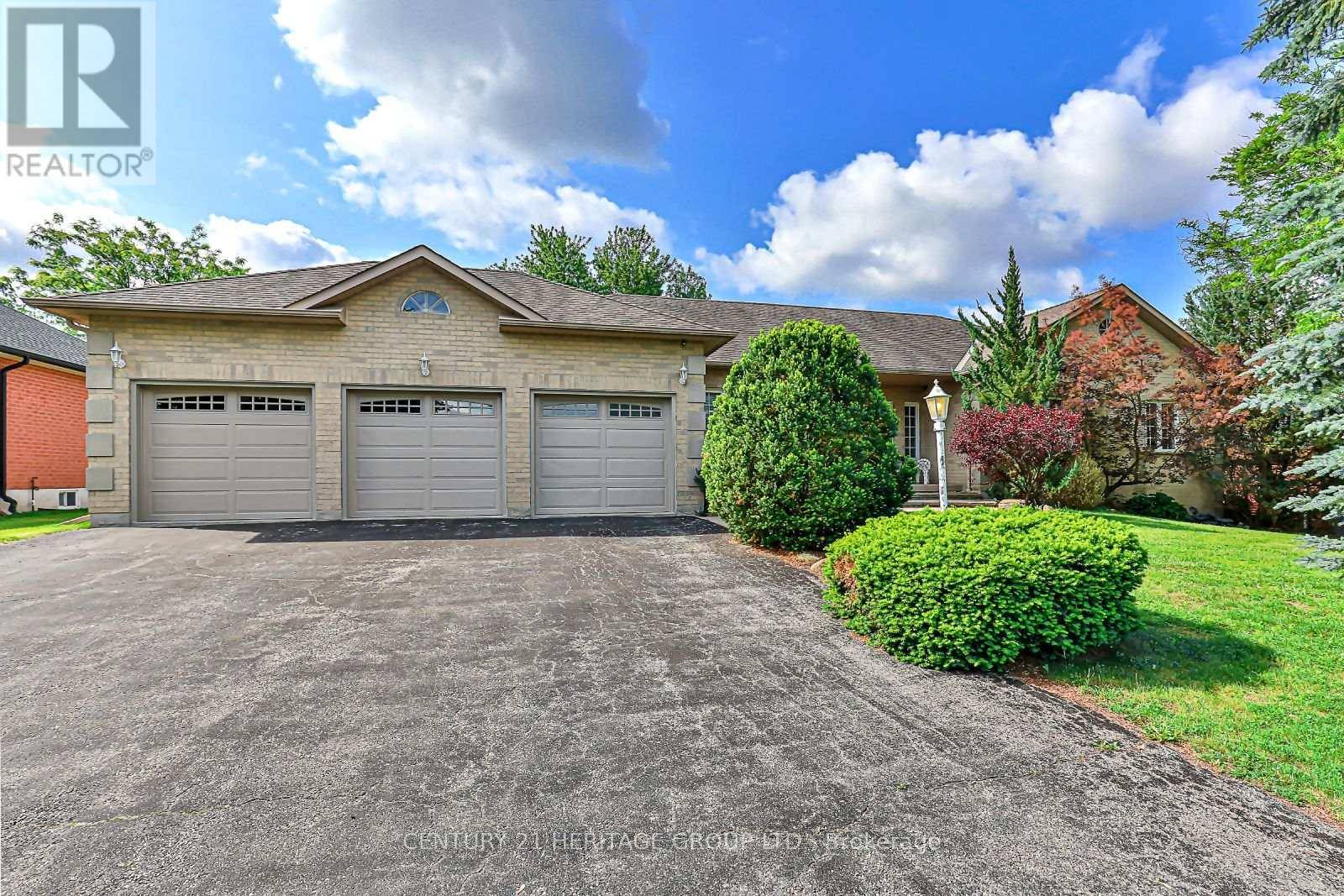East Gwillimbury (sharon), ON L0G1V0,69 DAVID WILLSON TRAIL