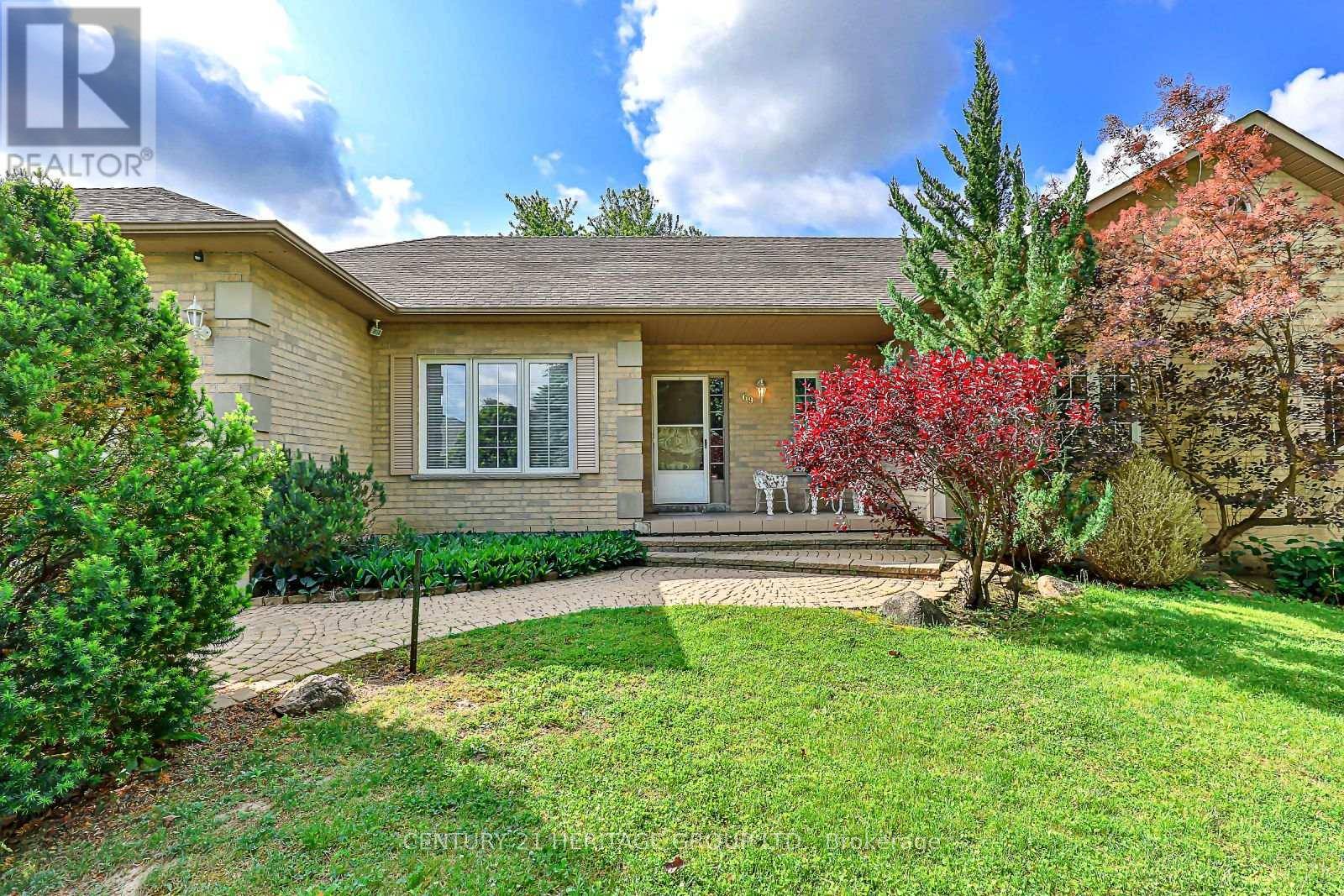 East Gwillimbury (sharon), ON L0G1V0,69 DAVID WILLSON TRAIL