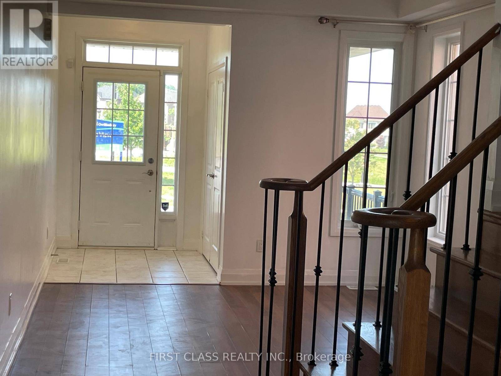 East Gwillimbury (holland Landing), ON L9N1G5,MASTER BEDROOM - 115 DOG WOOD BOULEVARD