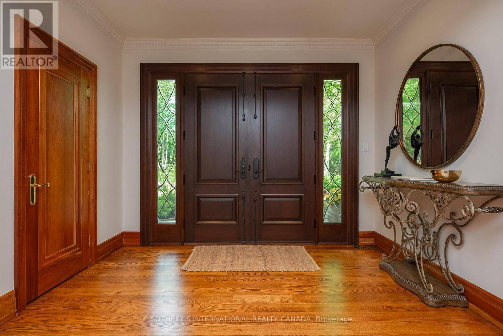 Vaughan (kleinburg), ON L0J1C0,101 PAULA COURT