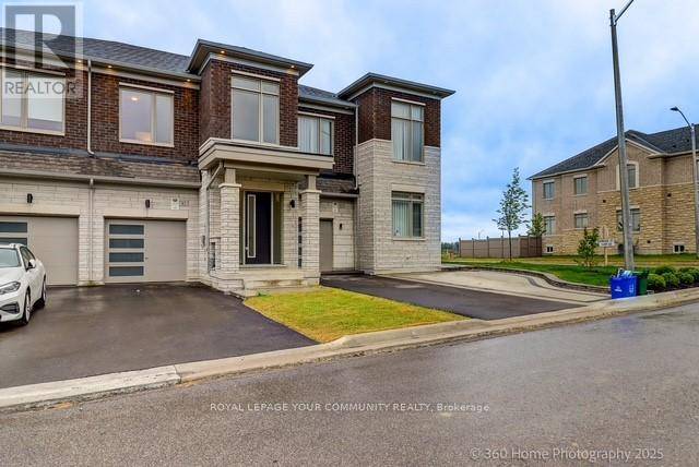 Richmond Hill, ON L4E1J3,43 TIPP DRIVE