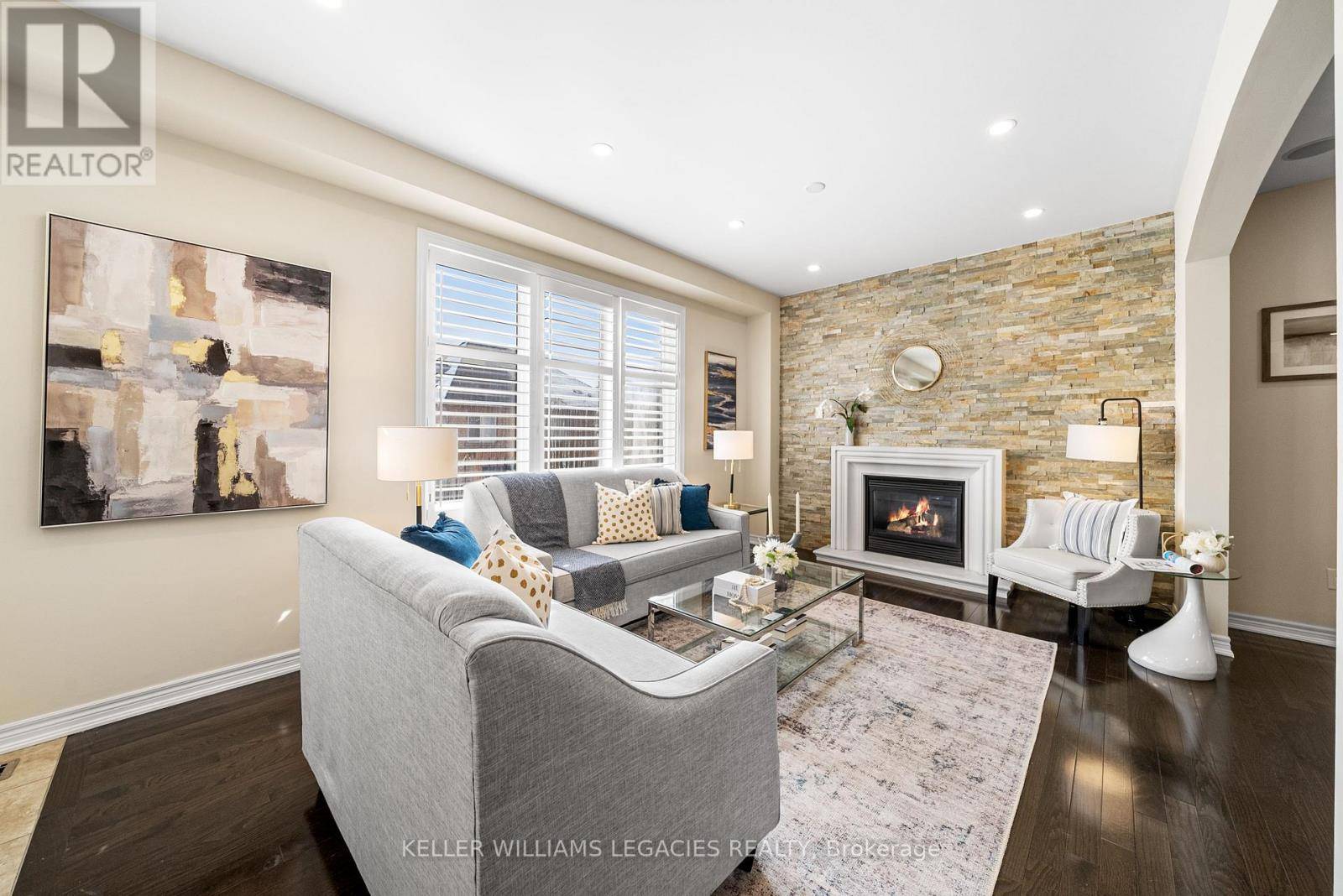 Richmond Hill (jefferson), ON L4E0L8,17 MANSARD DRIVE