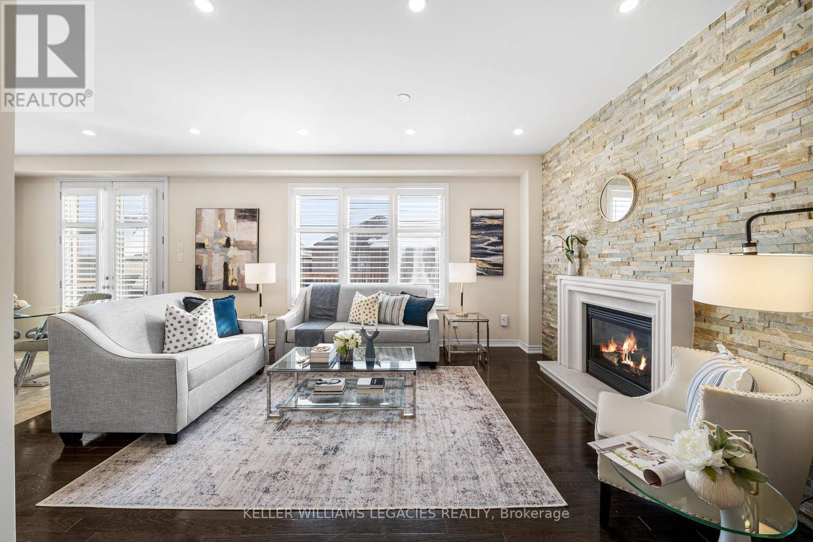 Richmond Hill (jefferson), ON L4E0L8,17 MANSARD DRIVE