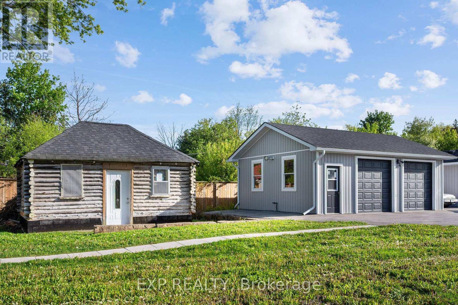 Georgina (historic Lakeshore Communities), ON L0E1S0,1597 METRO ROAD N