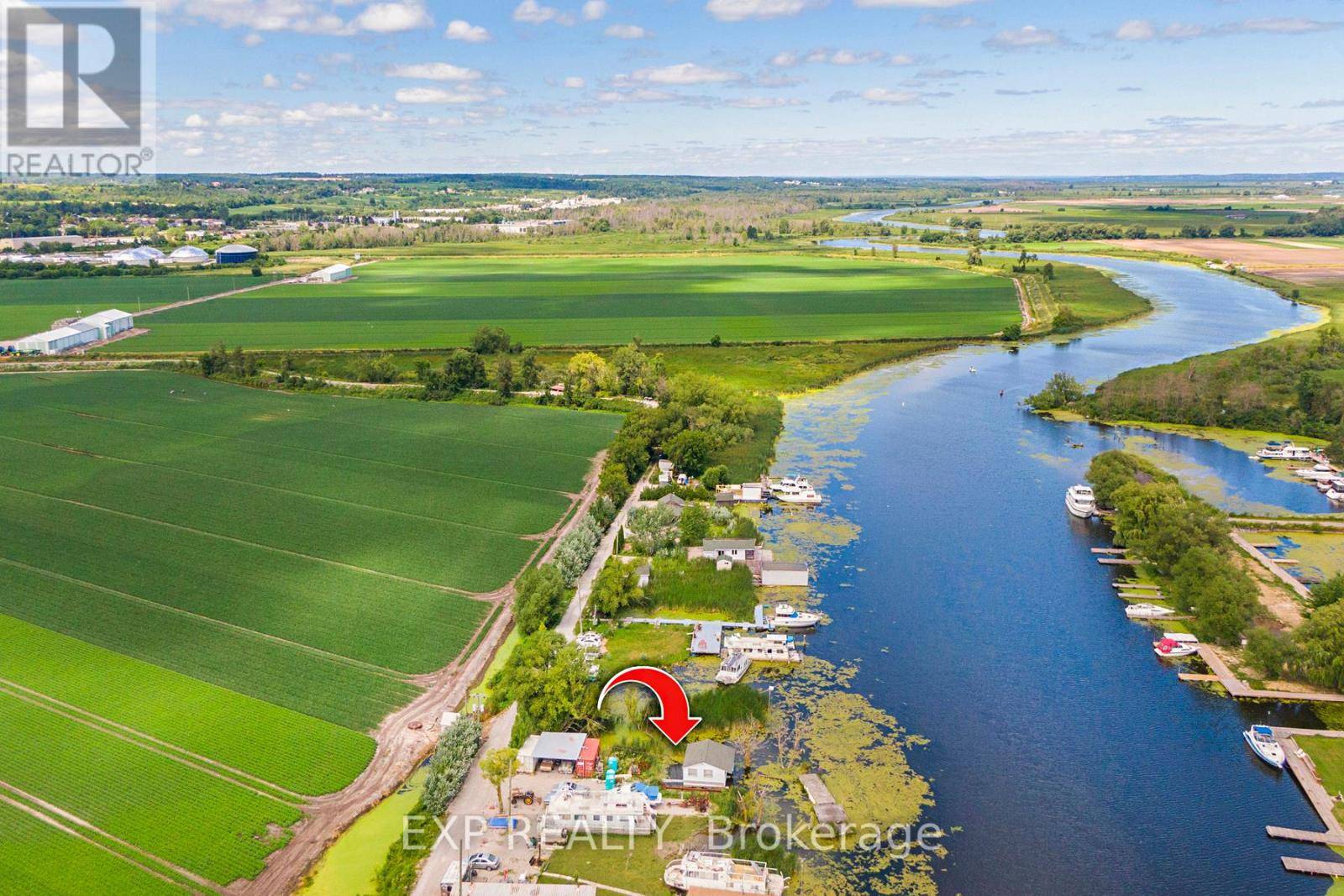 Bradford West Gwillimbury, ON L3Z3H3,17 PRIVATE DRIVE