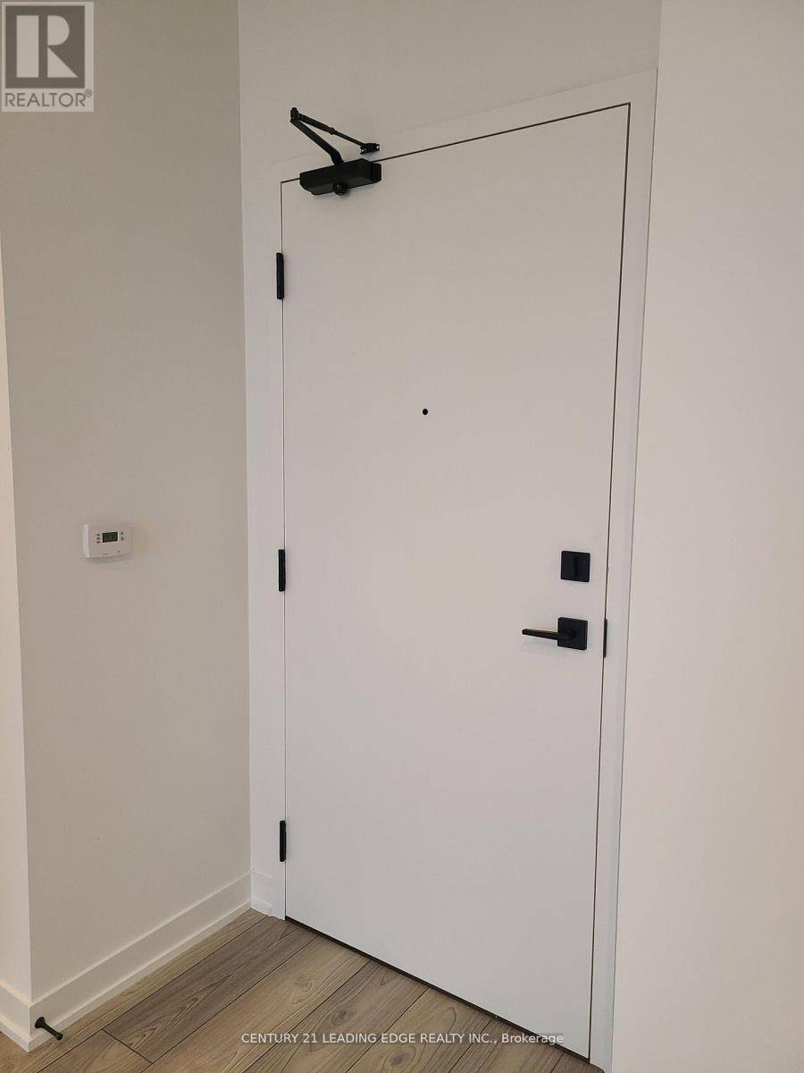 Vaughan (concord), ON L4K0A4,474 Caldari RD #Suite 2106