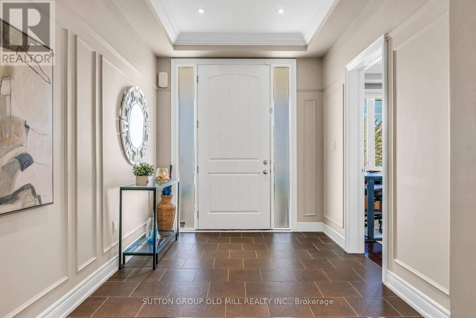 King (nobleton), ON L7B0A4,28 WEDGEPORT COURT
